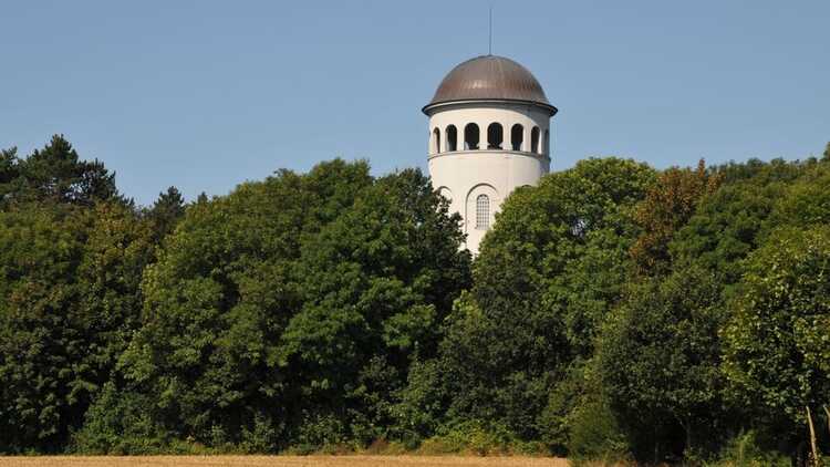 Taurasteinturm Burgstädt - P. Georg Roß